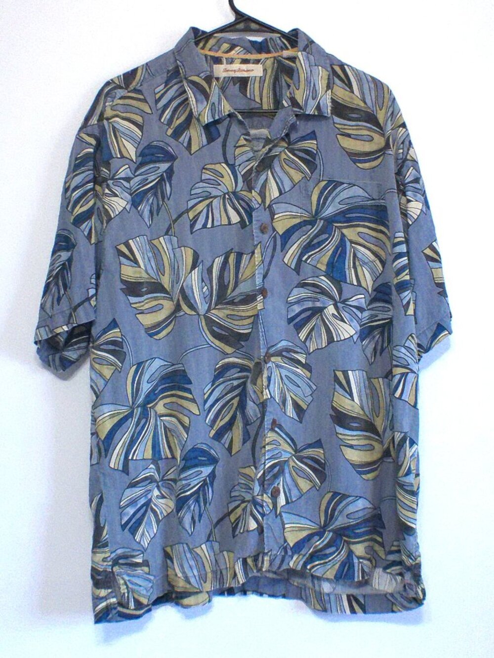 Tommy Bahama 100% Silk Button Up Shirt Mens XL Blue Tropical Hawaiian